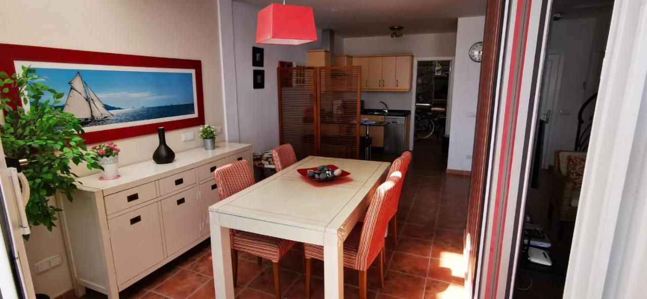 Villa Marina Piscina Climatizada Opcional Y 2 Bicis Gratuitas Плая Бланка Екстериор снимка